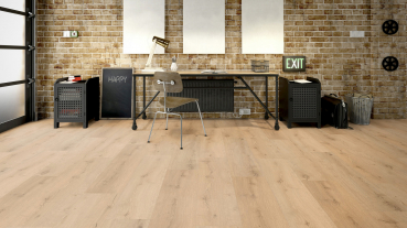 Design Vinylboden Eiche Toni breite Landhausdiele