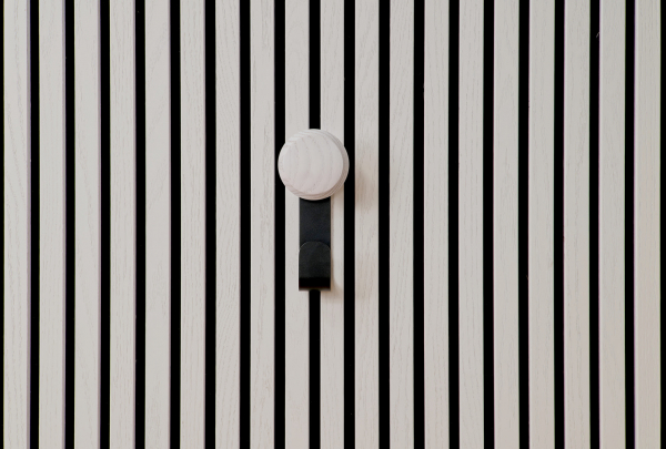 Eilin - Haken kurz mit Holzknopf