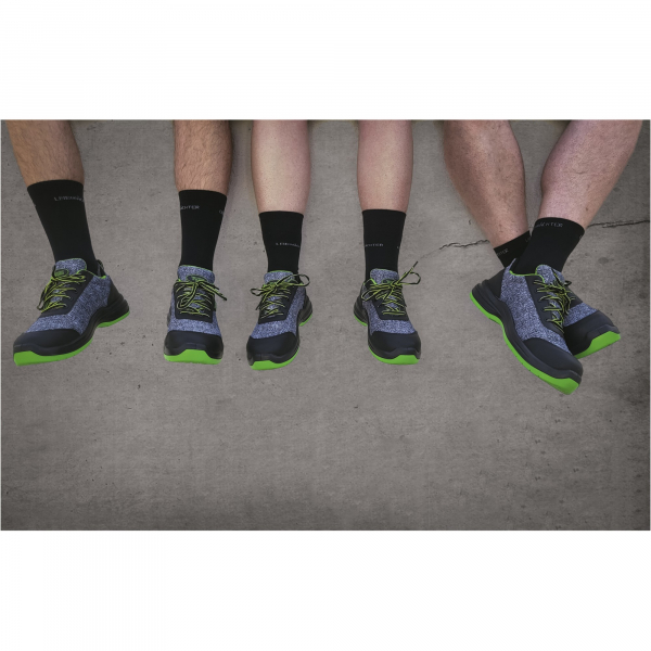 Sportsocken hoch