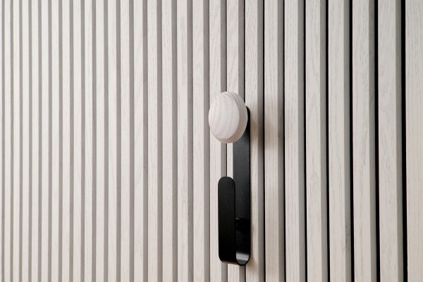 Eilin Haken kurz mit Holzknopf groß