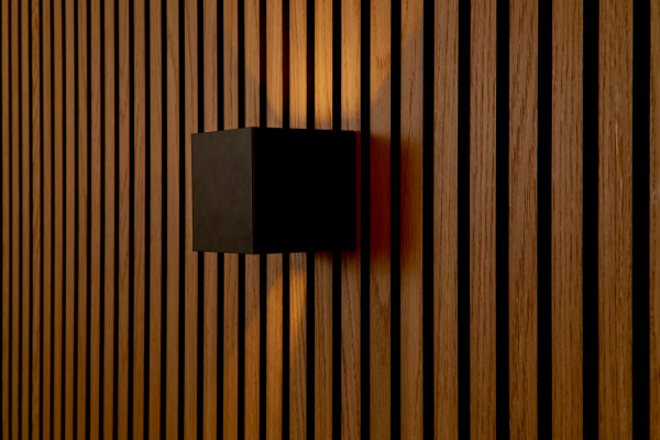 Eirik Cube - Wandleuchte